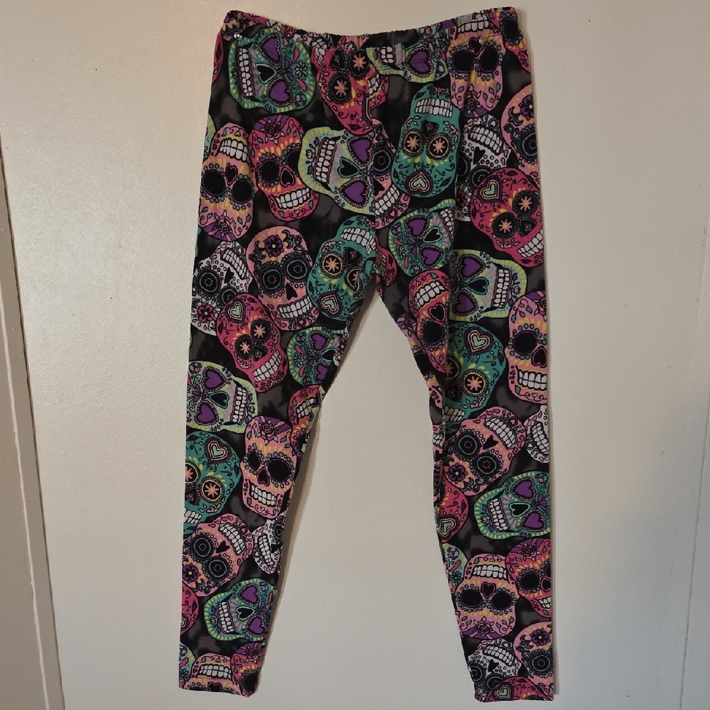 No Boundaries Multicolor Skull Print Kids Leggings